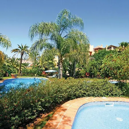 Beautiful In With 3 Bedrooms, Outdoor Swimming Pool And Swimming Pool * Estepona